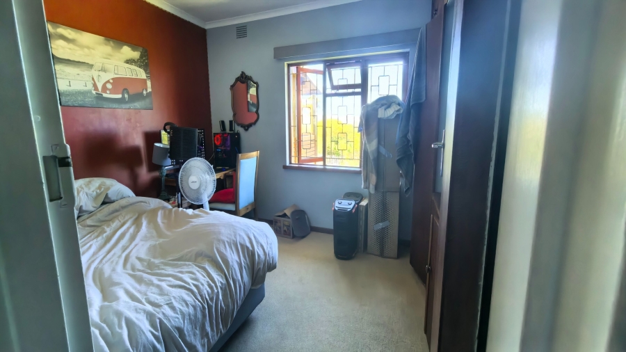 4 Bedroom Property for Sale in Old Place Western Cape